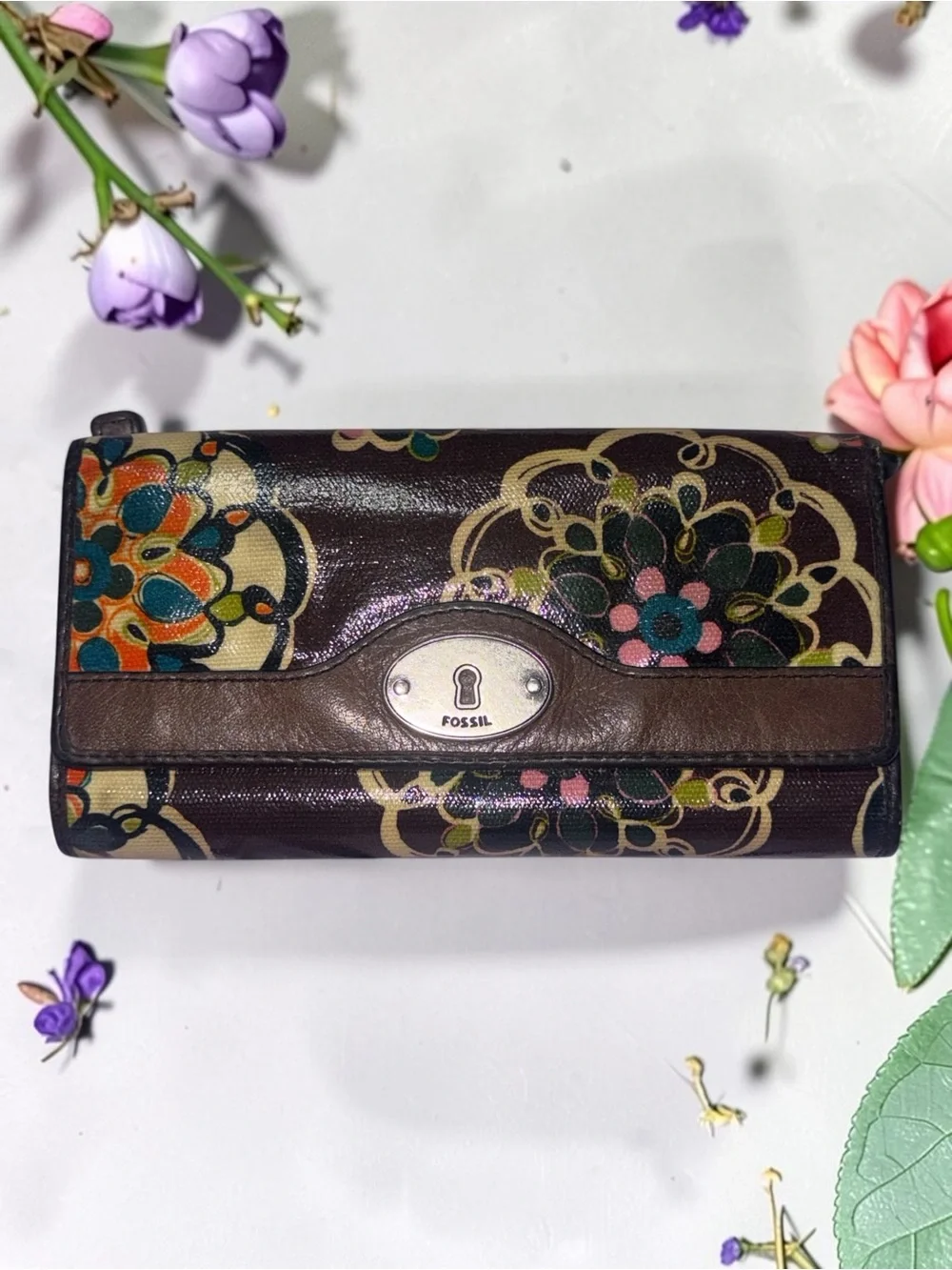 FOSSIL FLORAL PRINT BROWN CLUTCH WALLET ZIP POCKET MULTICOLOR